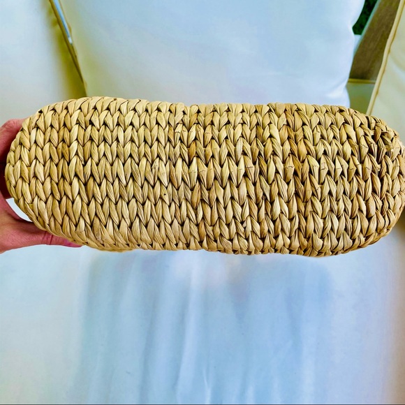 Poolside Day Dream Bucket Bag NWOT - Picture 8 of 14